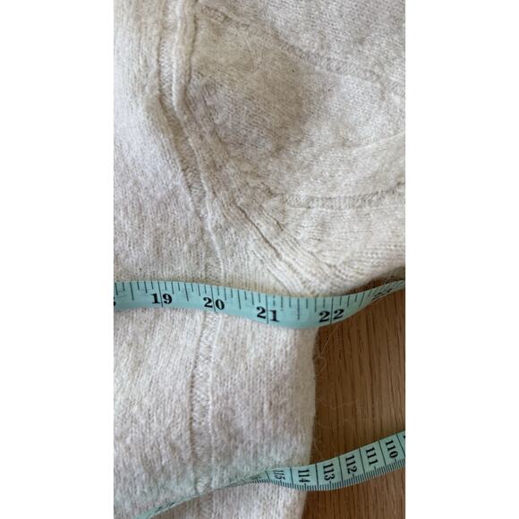 & Other Stories cable knit jumper relaxed fit and a cozy wool blend medium - Picture 8 of 10